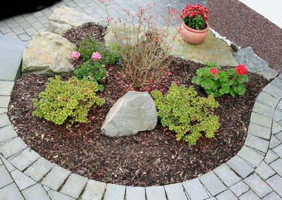 Bockheim Gartenbau - Pflanz- und Pflegearbeiten