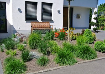 Bockheim Gartenbau - Pflanz- und Pflegearbeiten